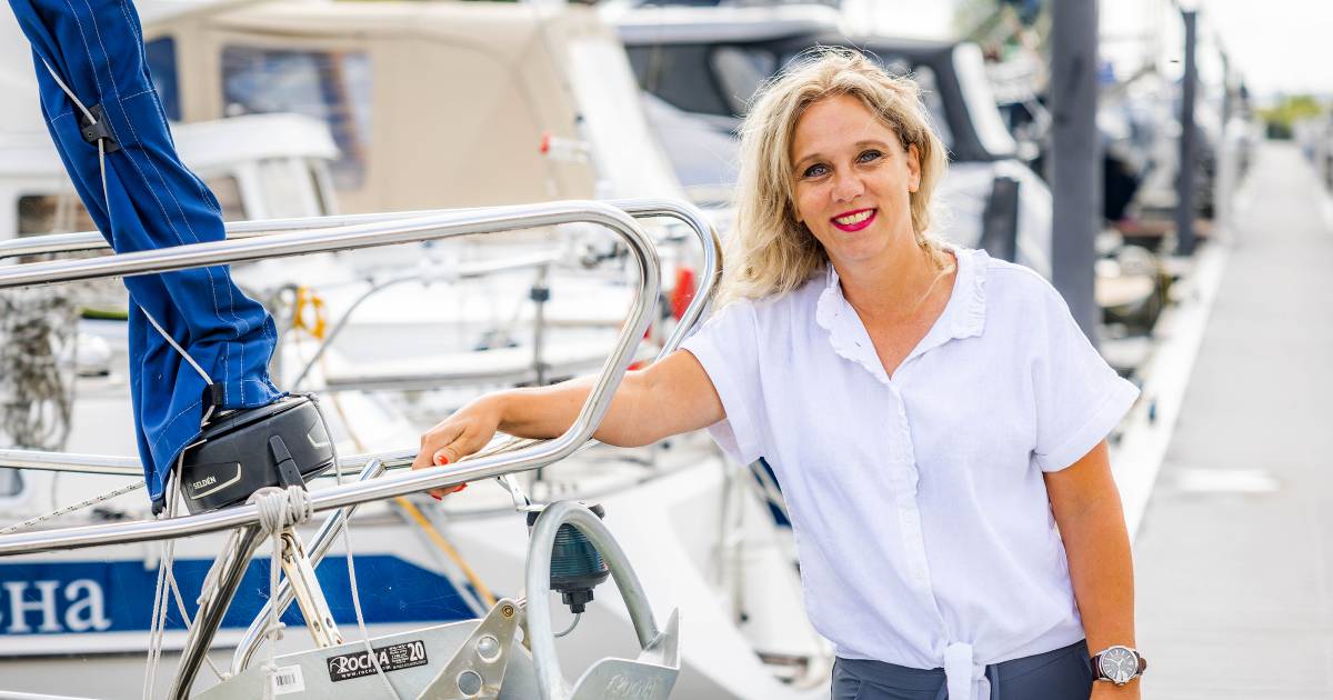 Anouk en haar man Rob deden accountantskantoor van de hand om jachthaven te kopen: 'Elke dag vakanti