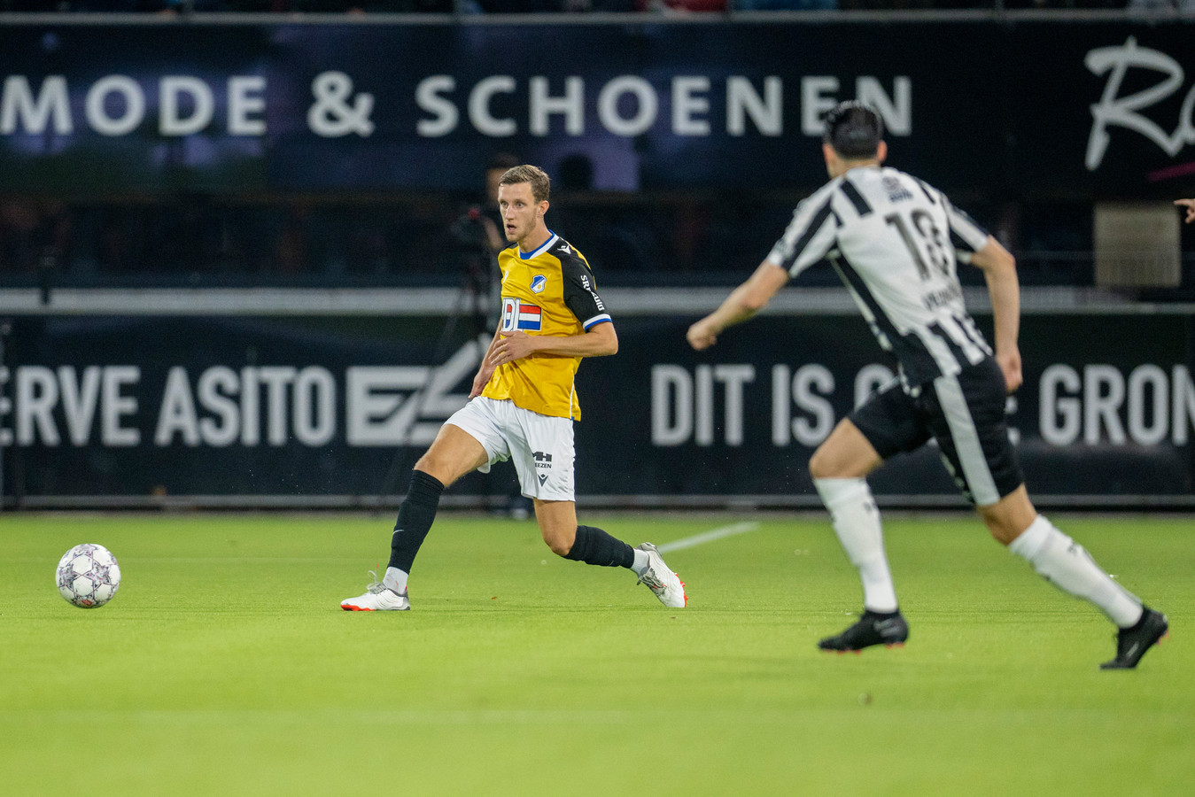 Ieder duel telt voor deze FC Eindhoven-speler, die ‘extra drang’ voelt ...