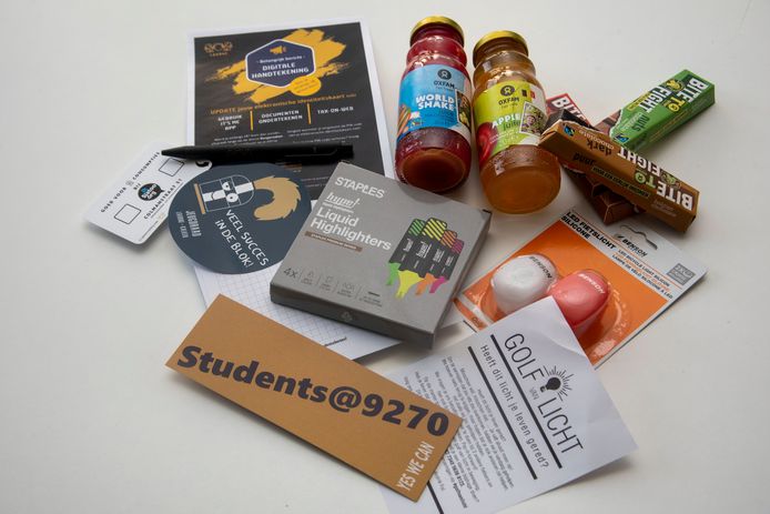 Blokpakketten voor de studerende jeugd.