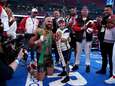 Hartverwarmend: Tyson Fury verrast jonge fan in boksring met belofte voor nieuwe prothesen