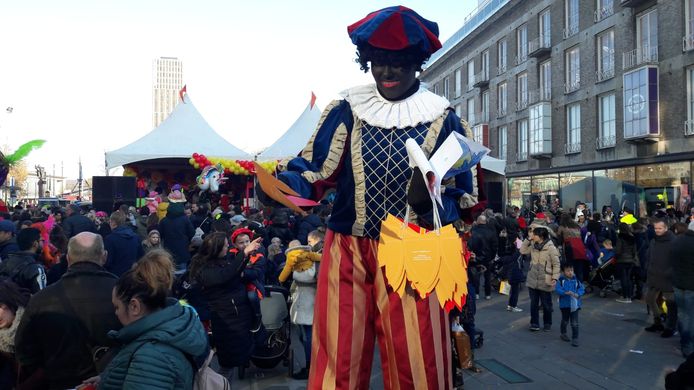 Intocht Sinterklaas op 18 Septemberplein Eindhoven