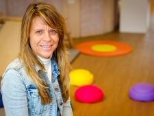 Nog nooit in de 22 jaar dat Sandra in de kinderopvang werkt, moest ze ouders afbellen, tot nu