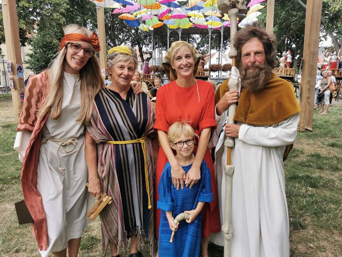 De familie Deconinck uit Veurne is met verschillende generaties vertegenwoordigd.