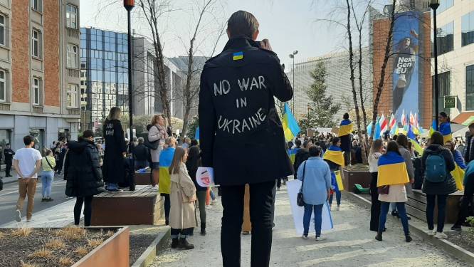 Wanhopige Oekraïners in Brussel: ‘Zwicht niet voor Poetin, geef ons meer wapens’