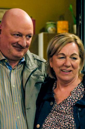 Hilde Van haesendonck duikt na ontslag weer even op in ‘Familie’: “Maar collega Ludo Hellinx was minder gewillig”