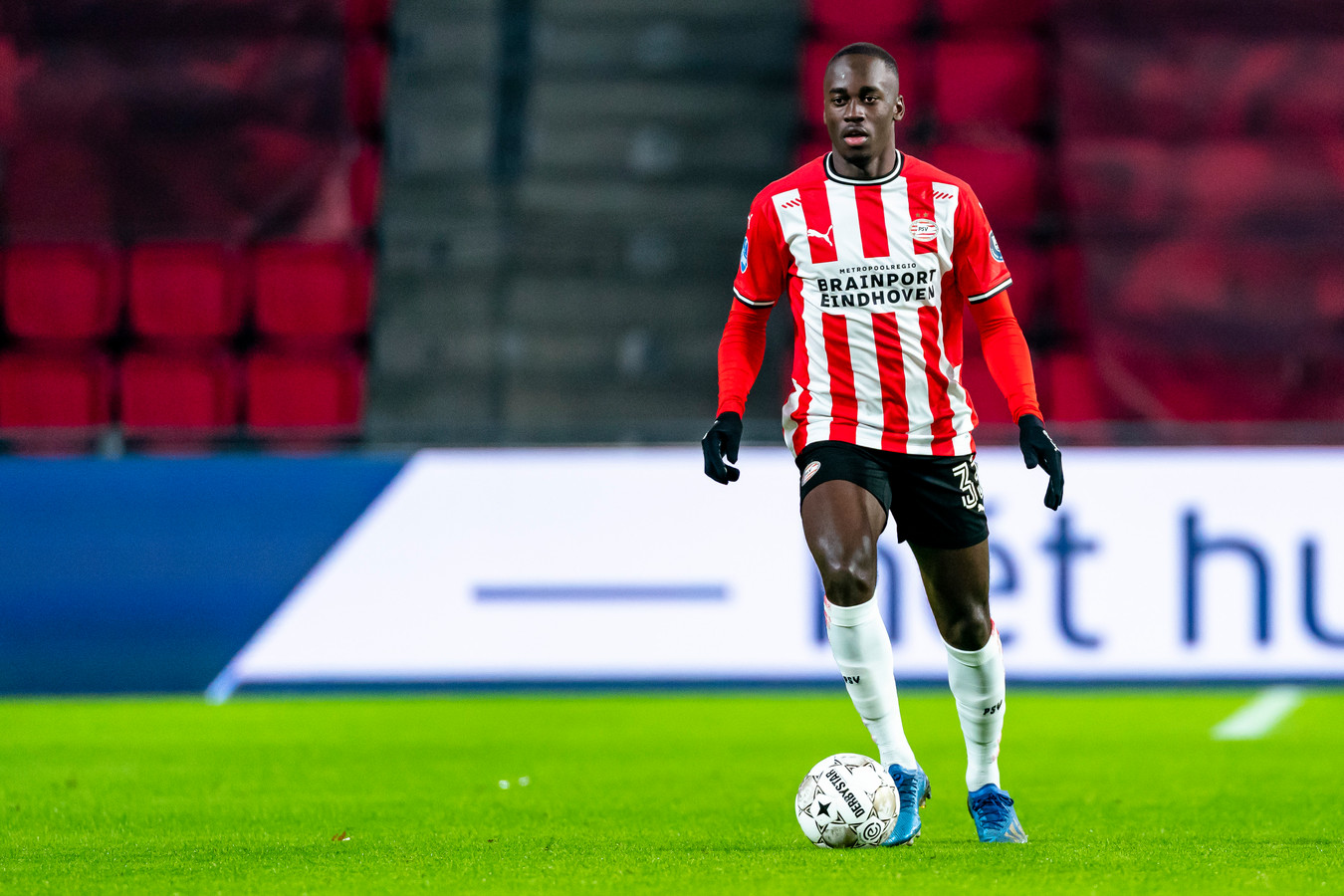 Jordan Teze gaat voor oogsten en ontwikkelen bij PSV ‘Niet in je