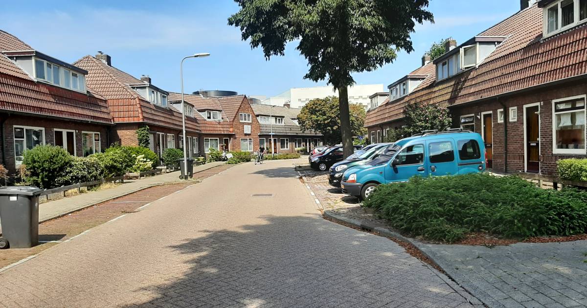 100 jaar oude woningen in Enschede gered van sloopkogel ‘De wc was in