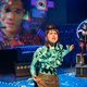 Wie is een hologram en wie niet? Niemand weet het antwoord in ‘Revolutions’