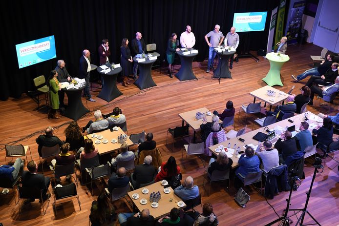 Verkiezingsdebat van de 5 partijen in Dongen.