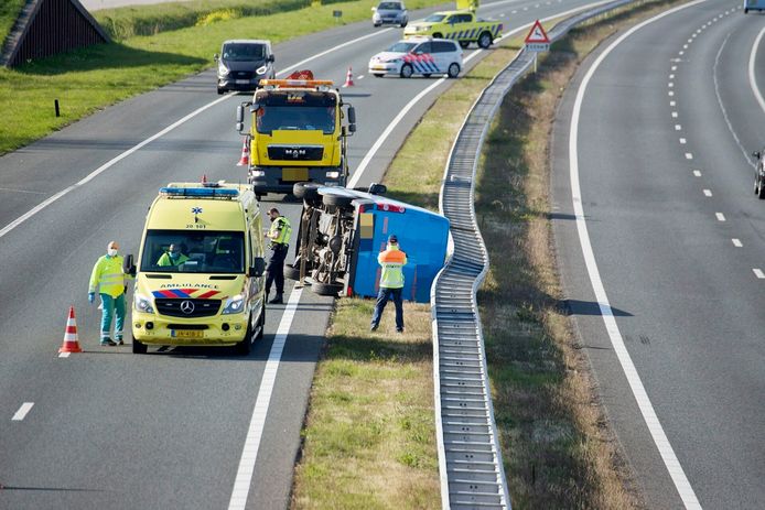 Op de A4 ter hoogte van Ossendrecht vond zaterdagmiddag een eenzijdig ongeval plaats.