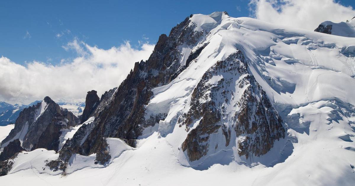 Twee Duitse alpinisten doodgevroren in Mont Blancmassief | Buitenland ...