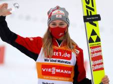 ‘Yeah, sneeuw’, schreeuwt Sara Marita en Sepp is trots op debuut bij Jong Oranje