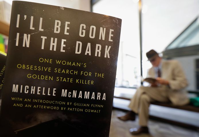 Het boek dat Michelle McNamara over de zaak publiceerde: 'I'll Be Gone in the Dark'