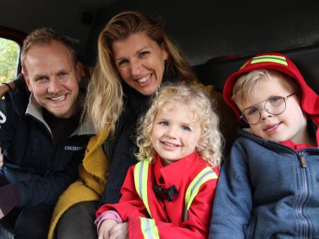 Milan (6) verloor zijn oog: ‘Als we de ziekte eerder hadden gekend, was zijn oog er misschien nog’