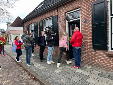 Straatprijs valt in Hellendoorn, maar een verrassing is het niet: ‘De bank belde vanwege een flinke overboeking’