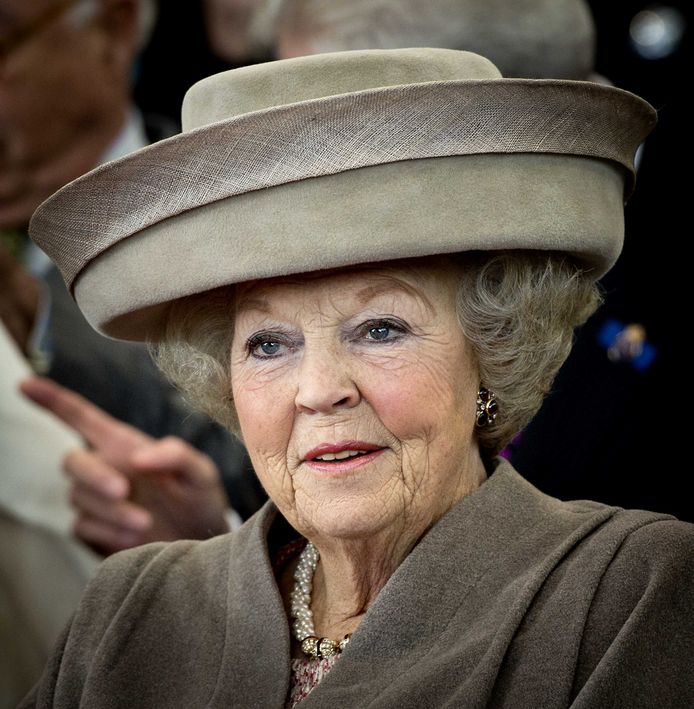 Nieuwjaarsontvangsten bij koningin Beatrix | Binnenland | bd.nl