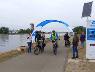 Fietsersbond en provinciebestuur applaudisseren voor fietsers voor Wereldfietsdag