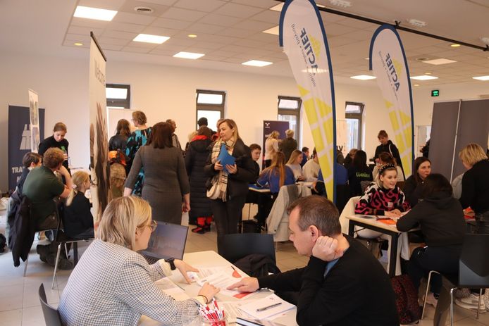 Zo'n 140 Oekraïense werkzoekenden kwamen naar de jobbeurs.