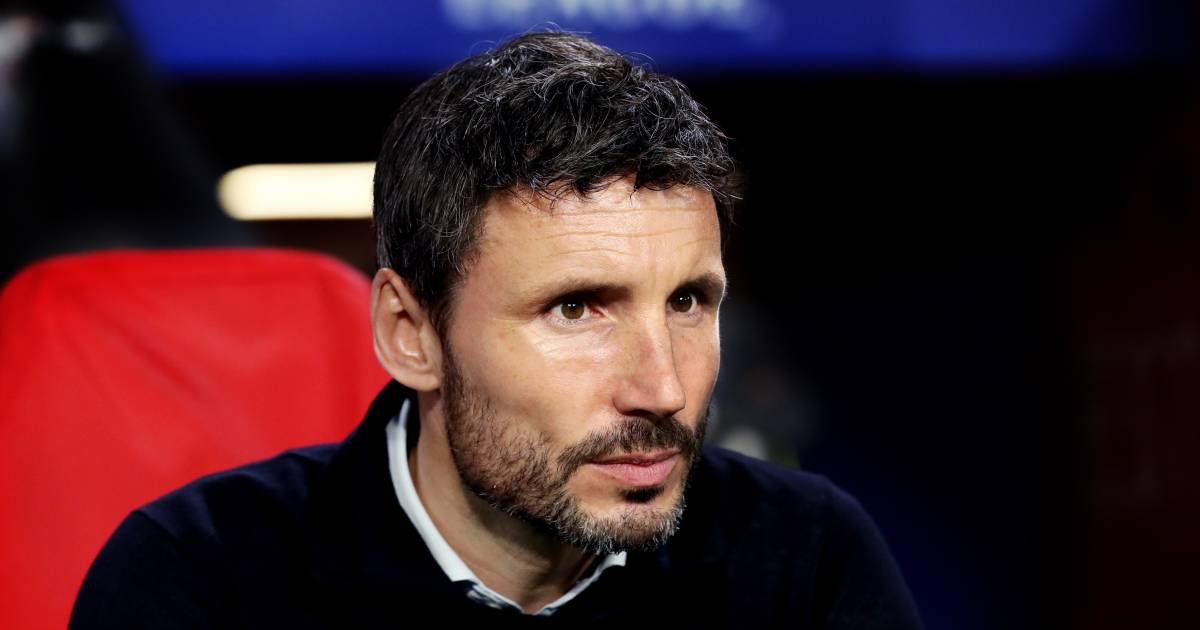 Mark Van Bommel Could Potentially Become The Head Coach Of Vfl Wolfsburg Psv Netherlands News Live
