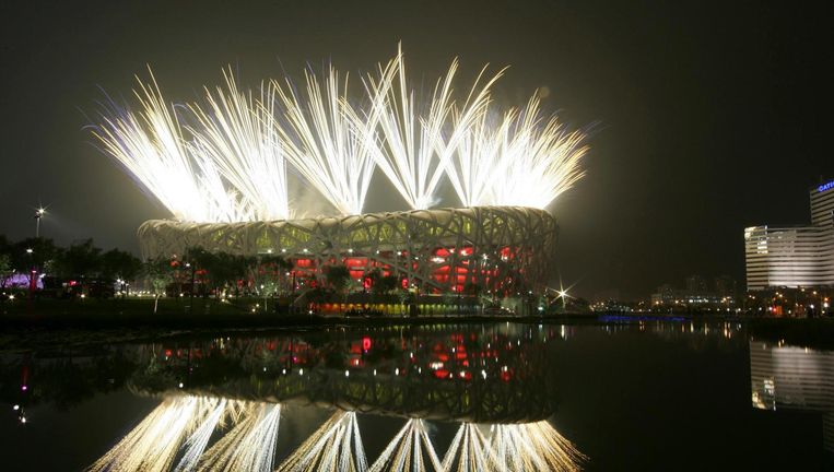 Olympisch stadion van Peking tijdens de openingsceremonie in 2008. Beeld ap