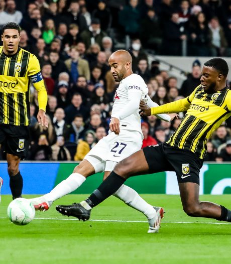 Tegenslag Europese concurrent Vitesse: corona-uitbraak treft Tottenham Hotspur