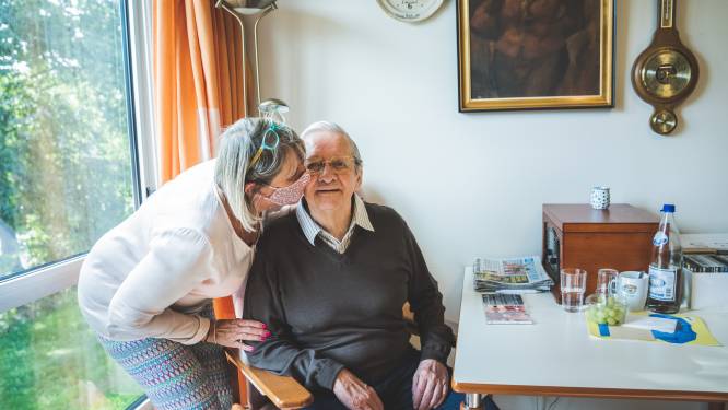 HET DEBAT. Moeten bezoekers van woonzorgcentra een coronacertificaat kunnen voorleggen? 