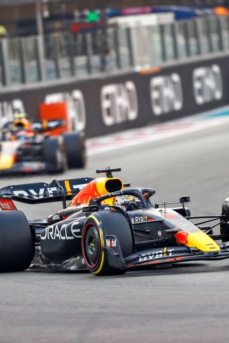 Max Verstappen remporte le dernier Grand Prix de la saison, Charles Leclerc vice-champion du monde 