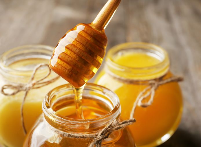 Schijn Oude man gevolg Honing bestaat voor 80 procent uit suiker | Koken & Eten | AD.nl