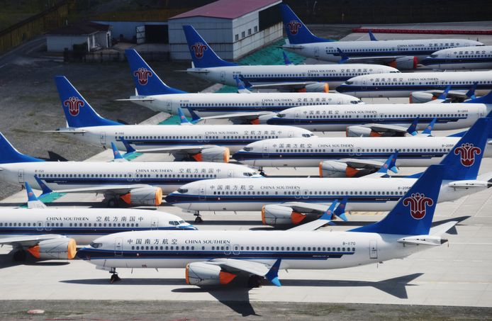 Boeings 737 van China Southern Airlines, op Urumqi Airport in de Chinese regio Xinjiiang. In China worden de komende jaren nog honderden luchthavens geopend.