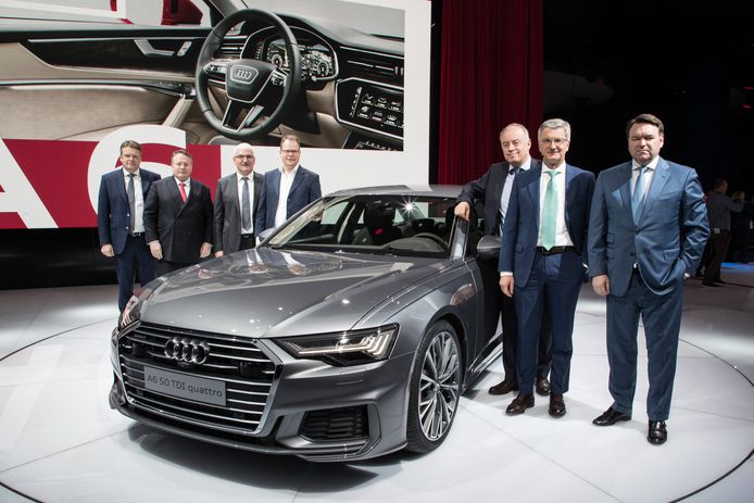 Nederlander Bram Schot (rechts op de foto) is binnen de raad van bestuur van Audi verantwoordelijk voor de wereldwijde verkoop en marketing.