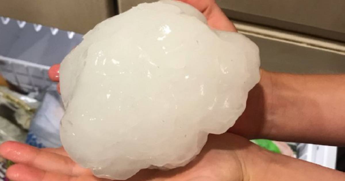 tornado s en hagelstenen zo groot als