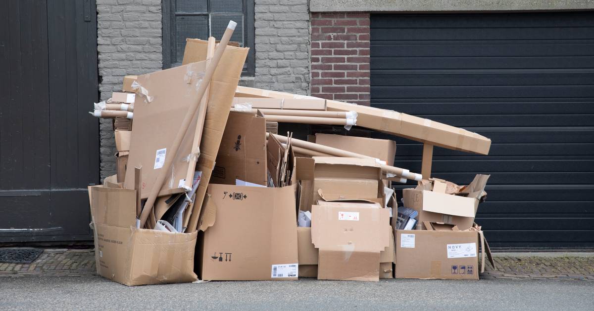 een extraatje verdienen door oud papier in te zamelen die tijd is voorbij binnenland ad nl