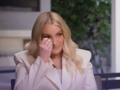 En larmes, Jamie Lynn Spears évoque sa relation tendue avec Britney: “J’aime ma sœur”