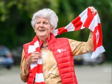 ANTWERP KAMPIOEN? Juliette (85) beleefde 66 jaar geleden al de euforie in de Bosuil: “Jean Butez, die mag er wel zijn!”