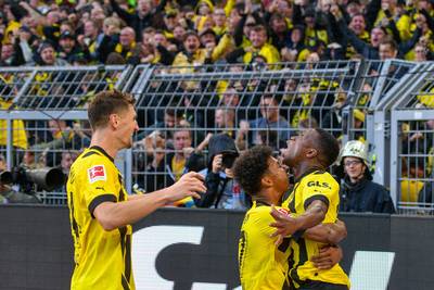 Avec Meunier et Hazard, Dortmund remporte un derby de la Ruhr à suspense