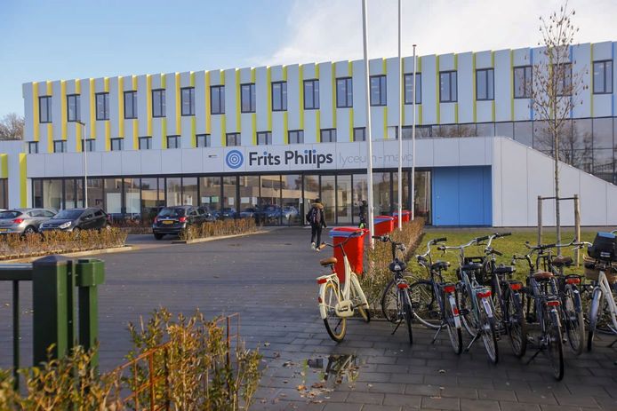 Het Frits Philips lyceum.