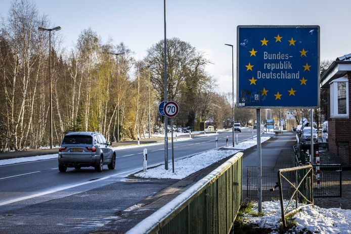 Einde Aan Nieder Lockdown Geen Testplicht Meer Voor Boodschap Of Tankbeurt In Duitsland Losser Tubantia Nl