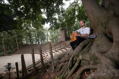 Op Dream Theater Festival in Engbergen is geen biertje te krijgen: ‘Het gaat om verbinding en creati