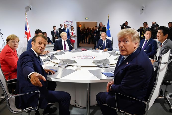 Wereldleiders op de laatste G7 met Angela Merkel (Duitsland) en Emmanuel Macron (Frankrijk) aan de linkerkant en Donald Trump (VS) en Shinzo Abe (Japan) ter rechterzijde.