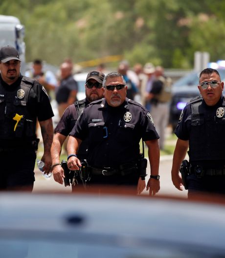 Negentien kinderen en twee leraren doodgeschoten in school Texas, VS reageert geschokt
