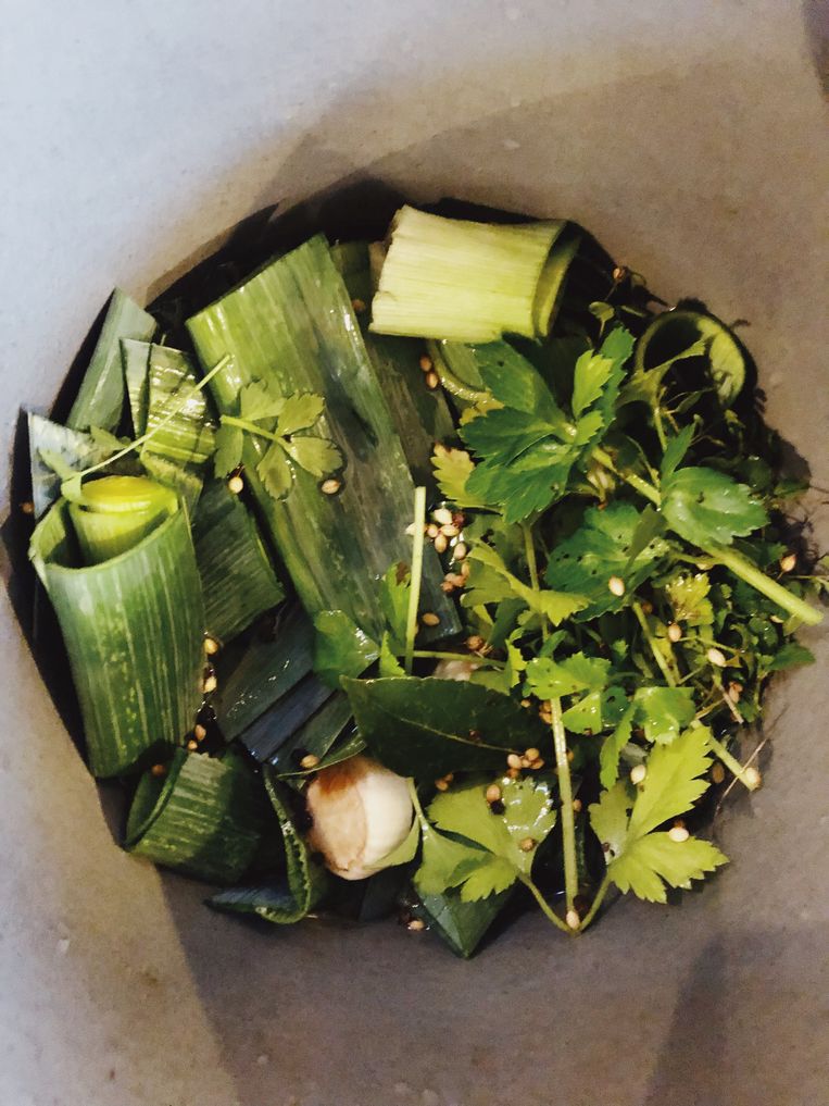 Zelfgemaakte bouillon is áltijd het lekkerst en deze met prei al helemaal