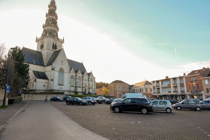 Het kerkplein in Diegem.