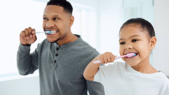 Poets je je tanden beter voor of na het ontbijt? Het antwoord ligt minder voor de hand dan je denkt