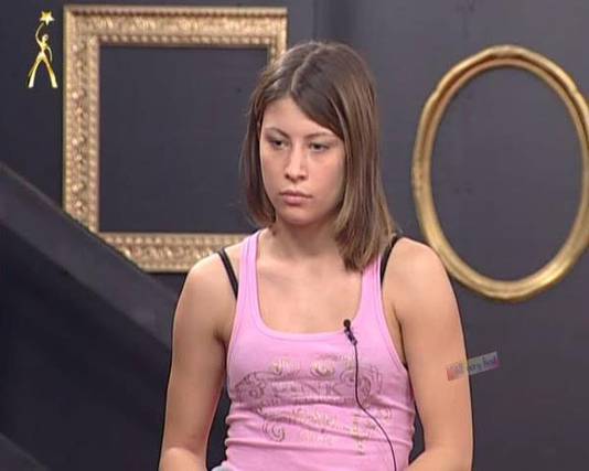 aviez vous reconnu cette speakerine de rtl tvi people 7sur7 be