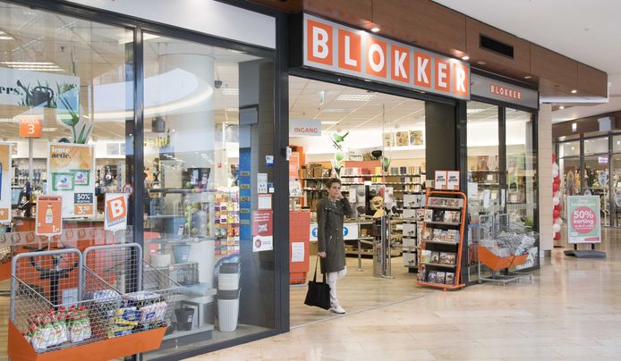 dealer En team been Uitverkoop Blokker nodig om het vege lijf te redden | Economie | AD.nl