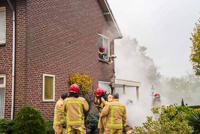 Veel schade na brand op slaapkamer in woning Milheeze