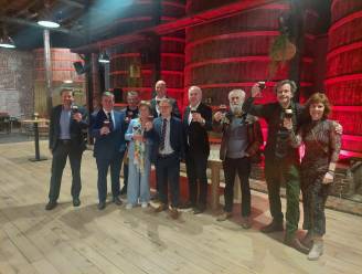 NET OPEN. Brouwerij Rodenbach tilt met Het Foederhuis bierbeleving naar hoger niveau: “Degusteren tussen de foeders is uniek in de wereld”