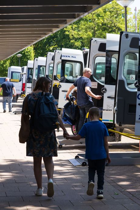 Leerlingenvervoer Den Bosch wijzigt drastisch, jeugd krijgt hulp bij zelfstandig reizen