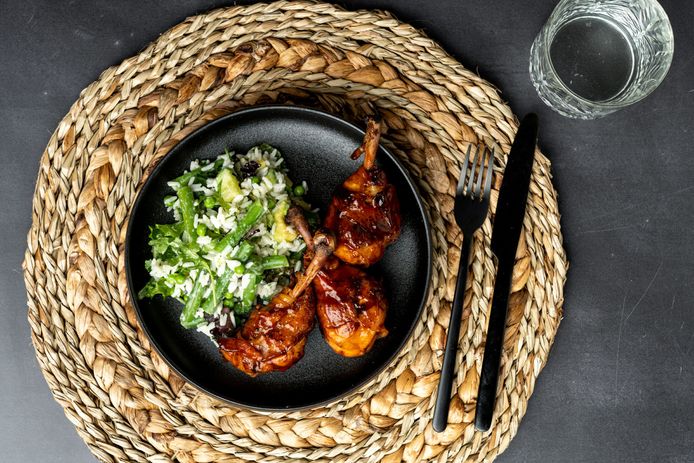 Sticky chicken drumsticks with rice salad