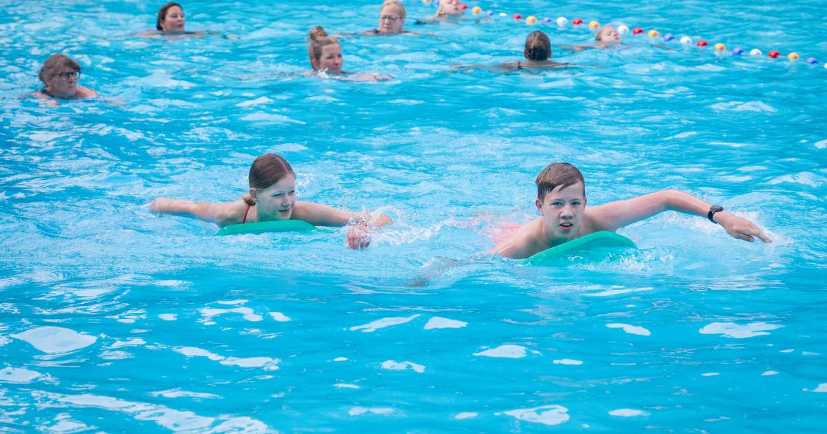 fraaie-zomer-voor-openluchtzwembaden-maar-bezoekerscijfers-uit-2019